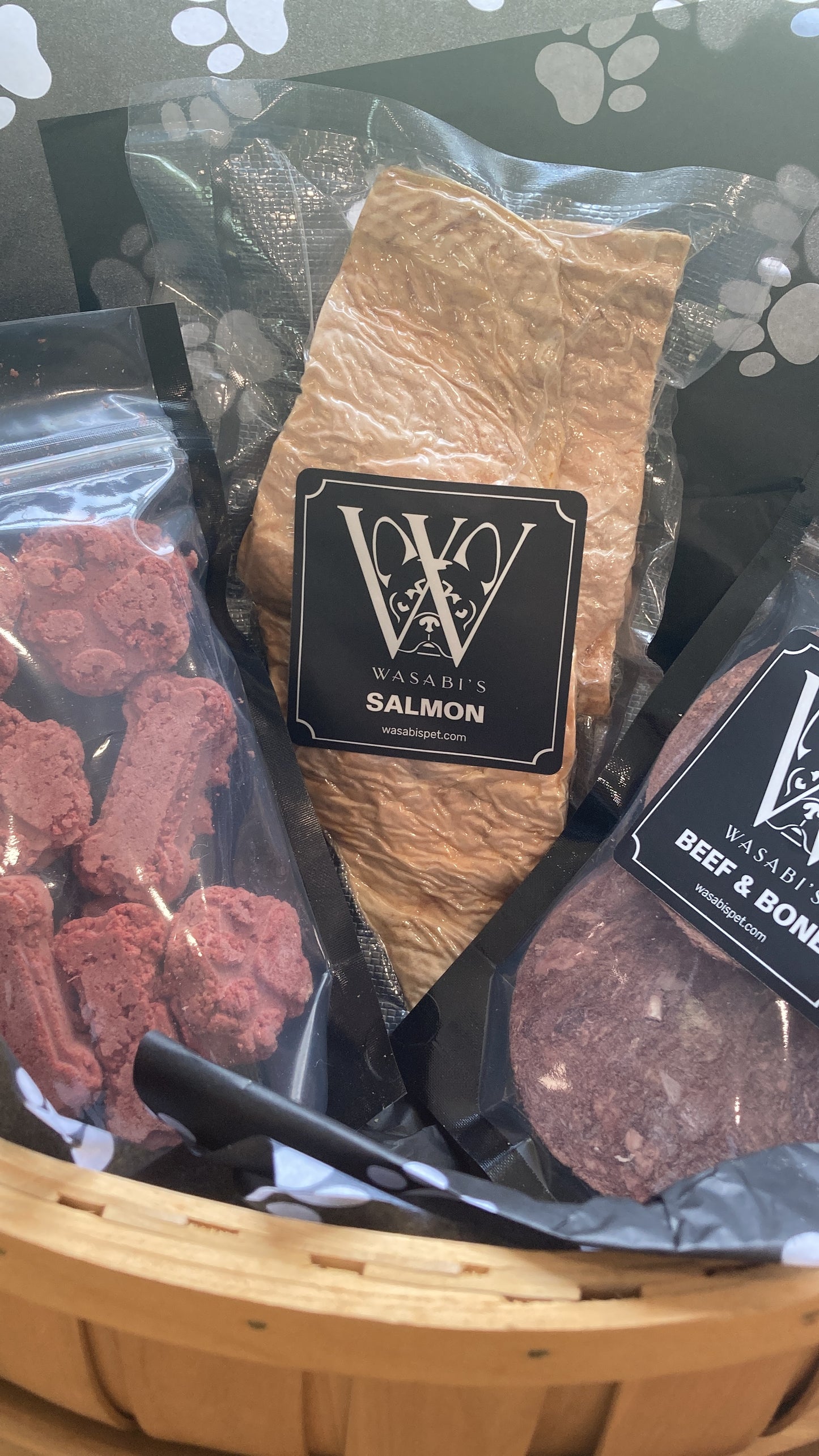 FREEZE DRIED 100% Salmon Skin-on Fillets (3oz)